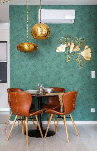 Golden Sunshine Apartment on Corvin Promenade Vacation rental in Budapest