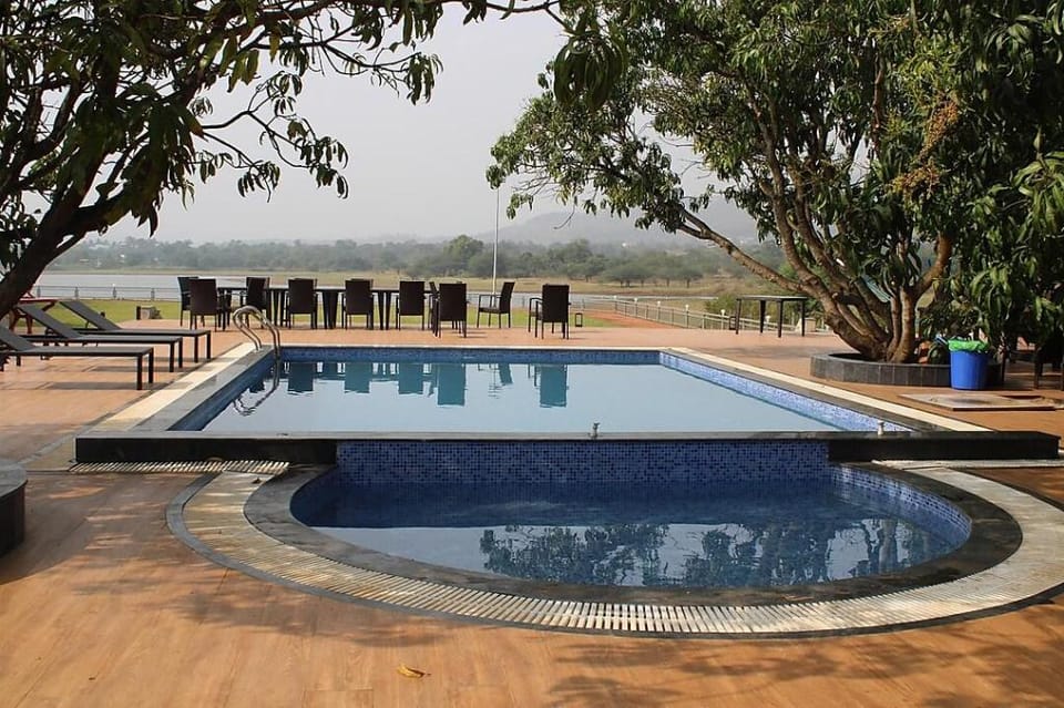 Mango Leaf Lake Resort Resort in Maharashtra