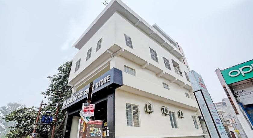 Super Hotel O Solam Inn Hotel in Lucknow