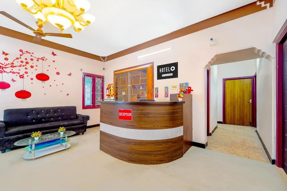 Super Hotel O Ganapathy Athipalayam Pirivu Road Hotel in Coimbatore