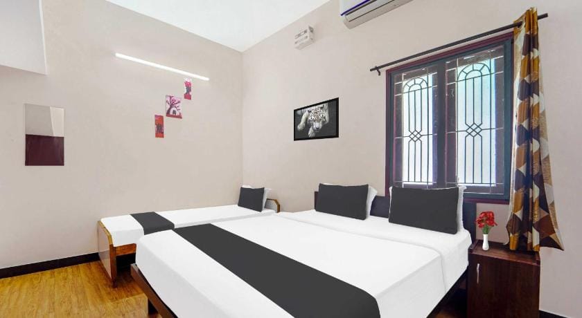 Super Hotel O Ganapathy Athipalayam Pirivu Road Hotel in Coimbatore