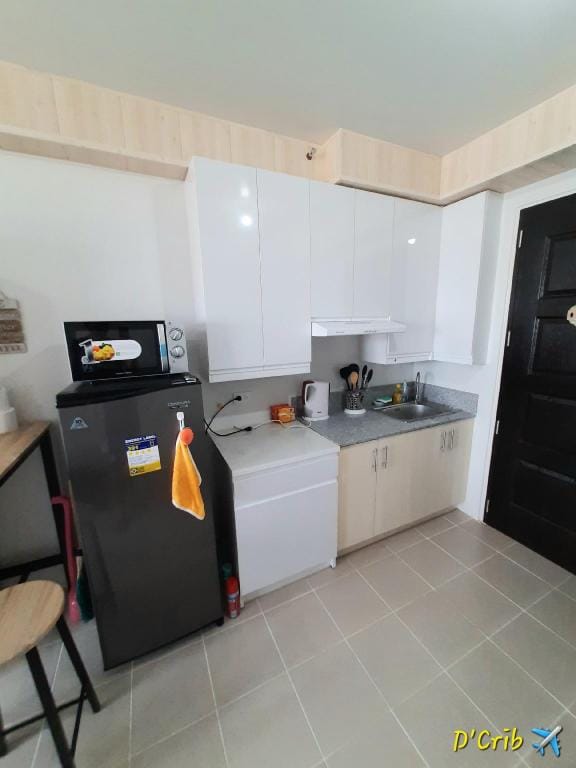 A Cozy Studio Unit Near Mactan Airport Apartment in Lapu-Lapu City