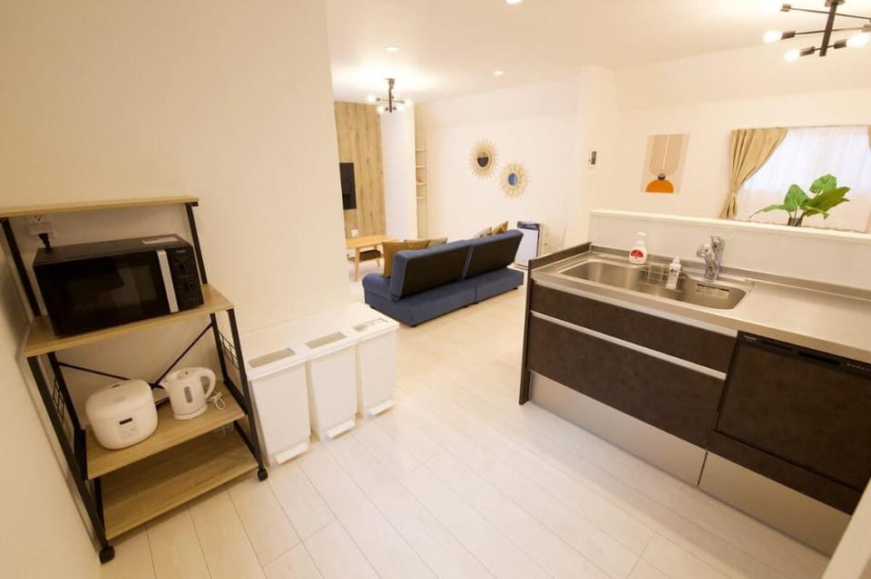 FINOA  Residential Suite KAMEARI Vacation rental in Saitama Prefecture