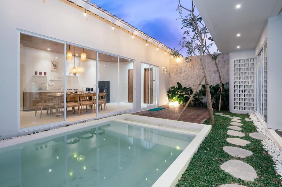 Hello Summer Villa at Uluwatu Villa in Bali