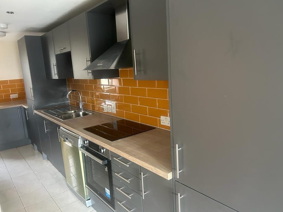 Suitely Museum Residence (with roof terrace) Vacation rental in Ipswich