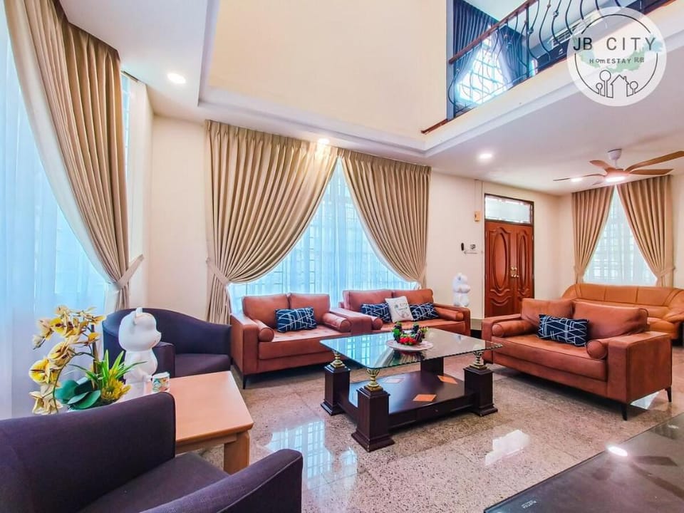 Bearbrick Private Pool Villa by RR JBcity Vacation rental in Johor Bahru