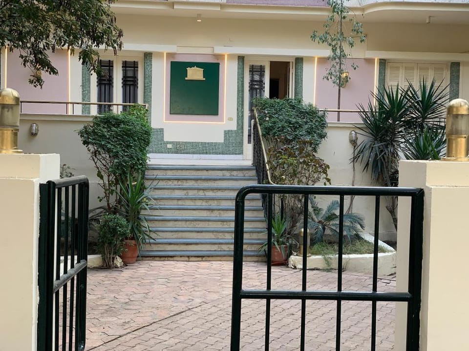 Zamalek Villa Garden Abu-El Feda Villa in Cairo