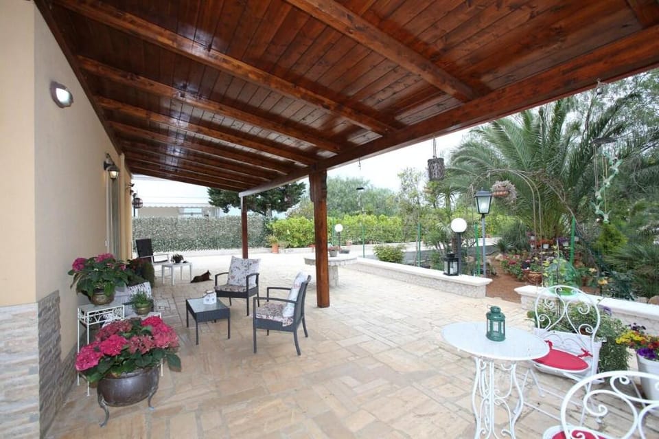 A casa di Isor - Casa di campagna Vacation rental in Province of Taranto