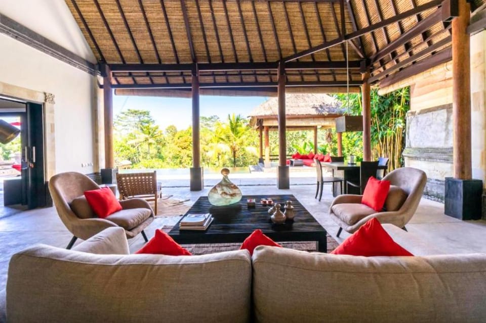 Comfortable 1 BR Private Villa Mountain view ZN36 Villa in Payangan