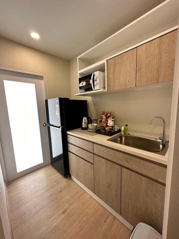 The East Ville Bangsaen- เดอะ อีสต์ วิลล์ บางแสน Apartment in Chon Buri Changwat