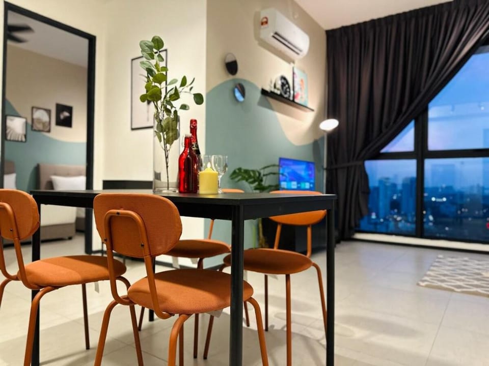 Cozy&Warm Urban Suite 2BR@12pax @GTwon by WL UB292 Vacation rental in George Town