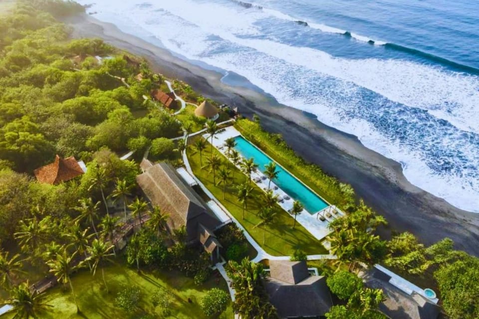 Paradise Island  8 BR Luxury Villa Withpool NE120A Villa in East Selemadeg
