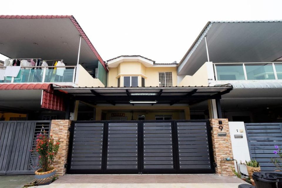Sweet Night Menglembu Homestay Vacation rental in Ipoh