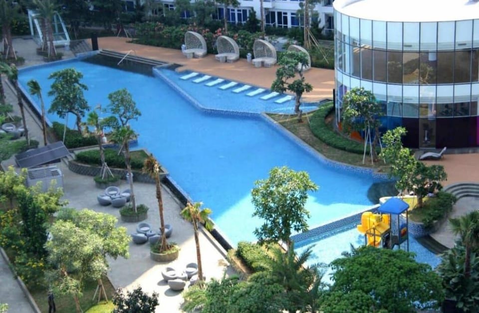 Free WIFI Nice and Modern Puri Mansion Apartment Apartment in Jakarta