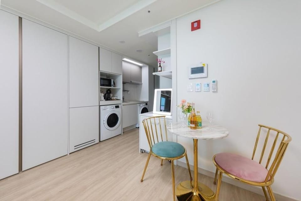 Sokcho Summit Bay #1703 Bed and Breakfast in South Korea