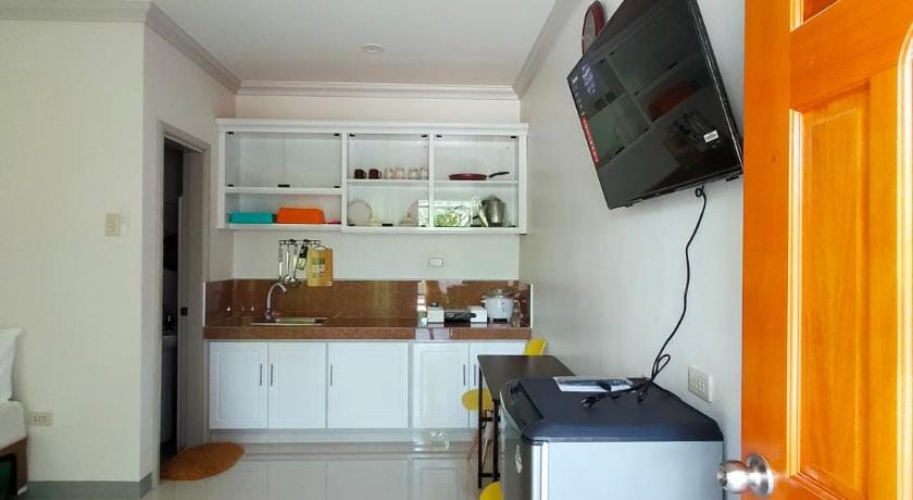 29 Palm's Panglao Suites Apartment in Panglao