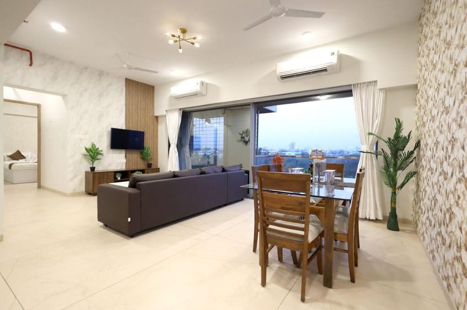 Ghansoli Service Apartment - 3 BHK Luxury  Apartment in Maharashtra