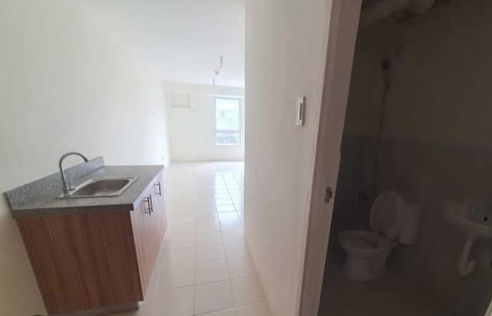 Urban Deca homes by fernandez Vacation rental in Manila City