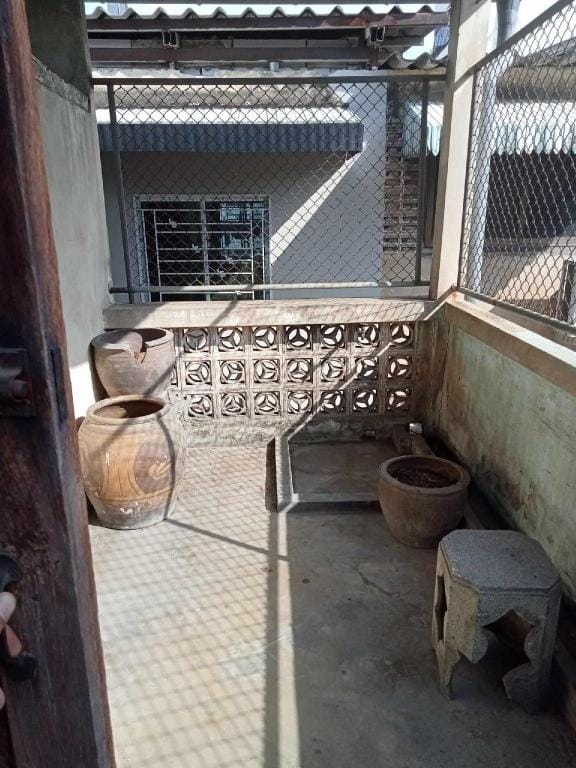 Banglumphu house&bistro Apartment in Bangkok