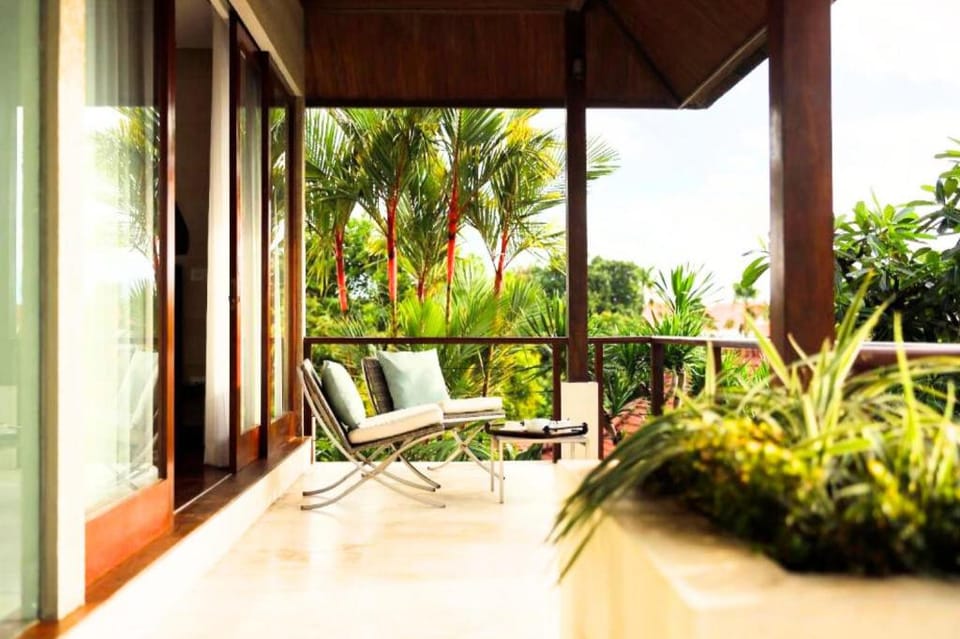 Cambodia 5 BR Calm Private Pool Villa IR42 Apartment in North Kuta