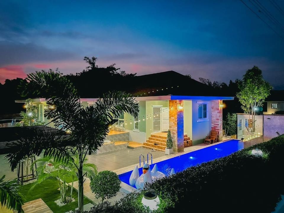 Greentree Poolvilla Khao Yai Pak Chong Villa in Laos