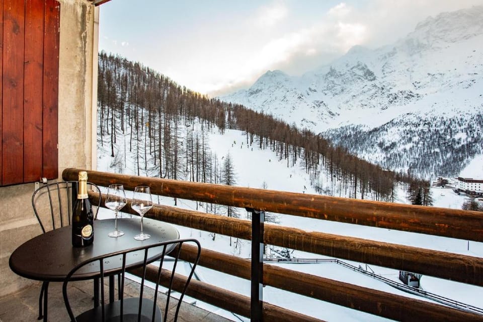 Deer Lodge  Apartment in Breuil-Cervinia