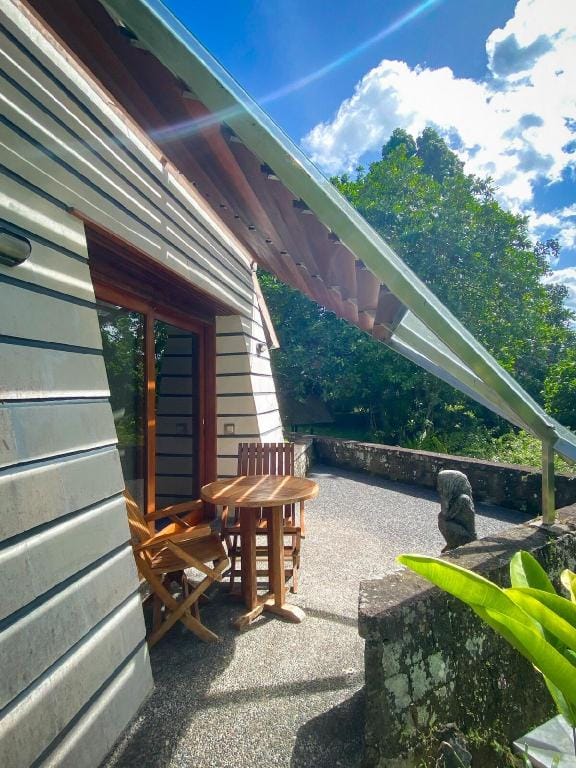 Jungle View Villa - 1 Bedroom with Swimming Pool Villa in Tampaksiring