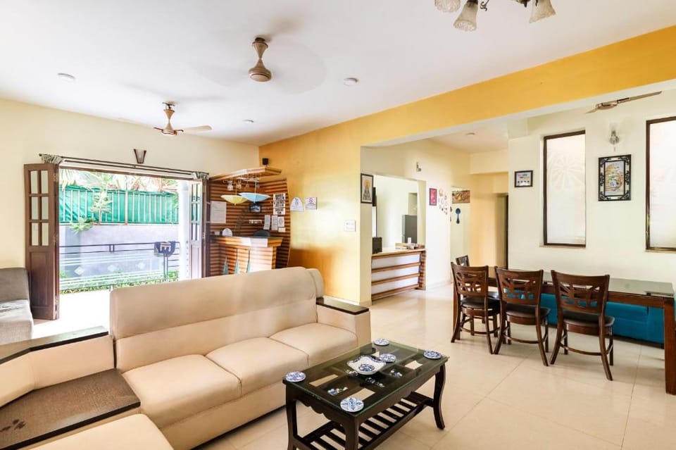 Sosa Villa - Massive 6bhk Villa with private Pool Villa in Candolim