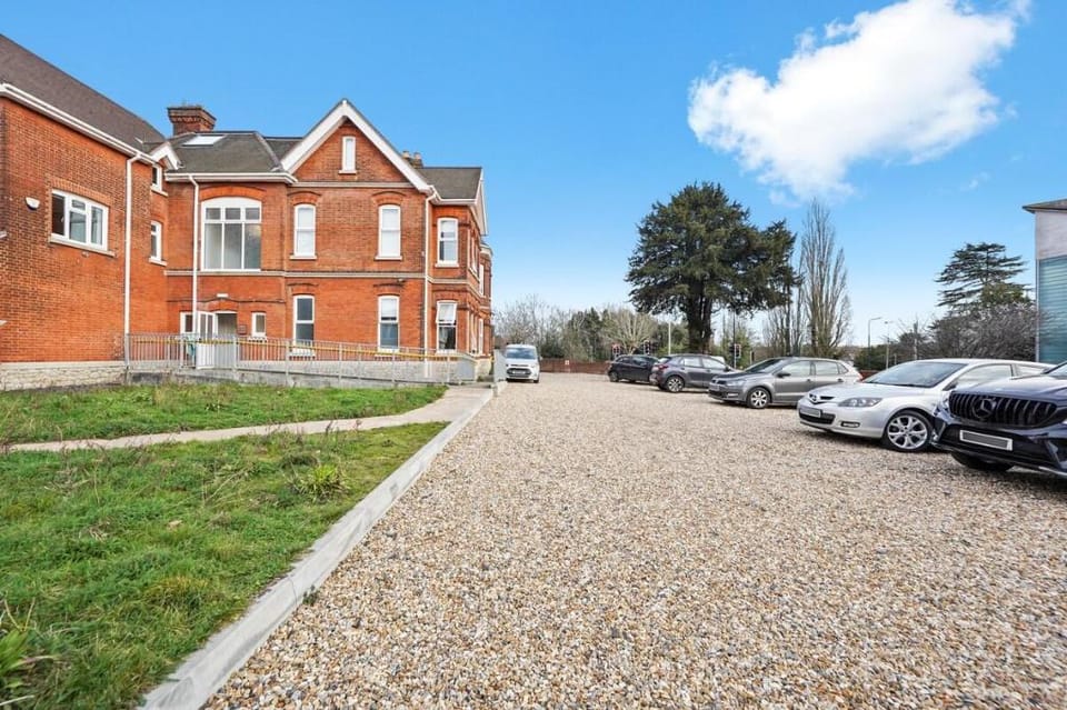 BridgeCity Beautiful & Cozy Studio in Maidstone Apartment in Maidstone