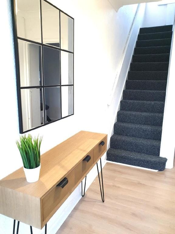 AO Home Lettings - Ferryhills House Vacation rental in Watford