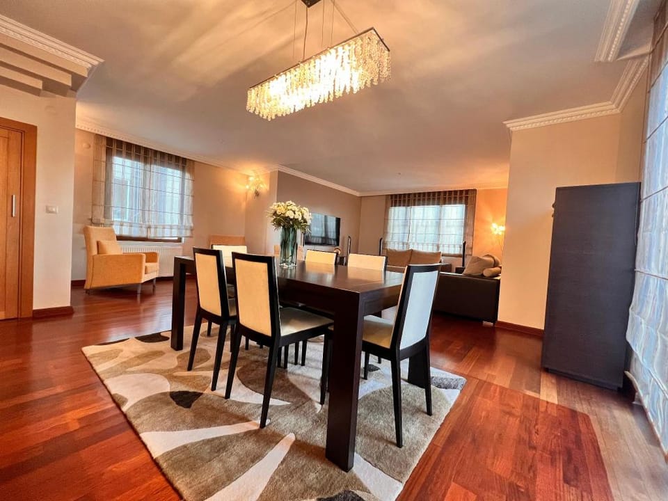 Fenerbahçe Stadium 3min Amazing LXRY 4BR Apt 200m2 Apartment in Istanbul