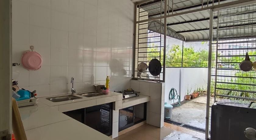 Natol Homestay - Moyan (Batu Kawa) Vacation rental in Kuching