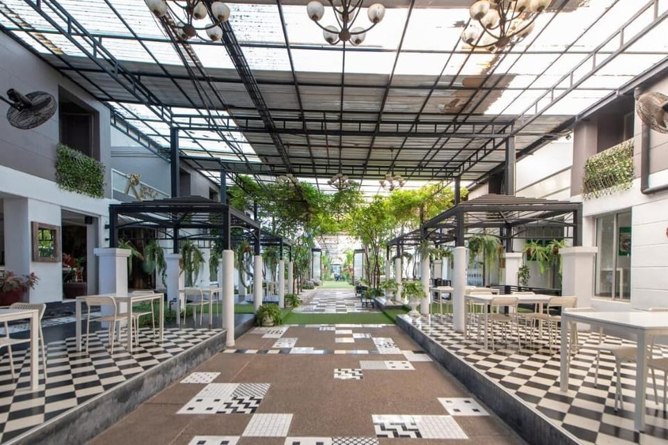 Suvarnabhumi コンドミニアムバンコクスアナプーン空港車７分 Apartment in Bangkok