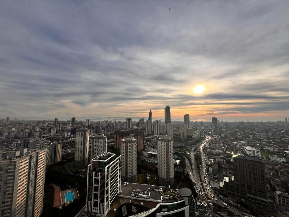 Amazing Sea View at the heart of Atasehir Apartment in Istanbul
