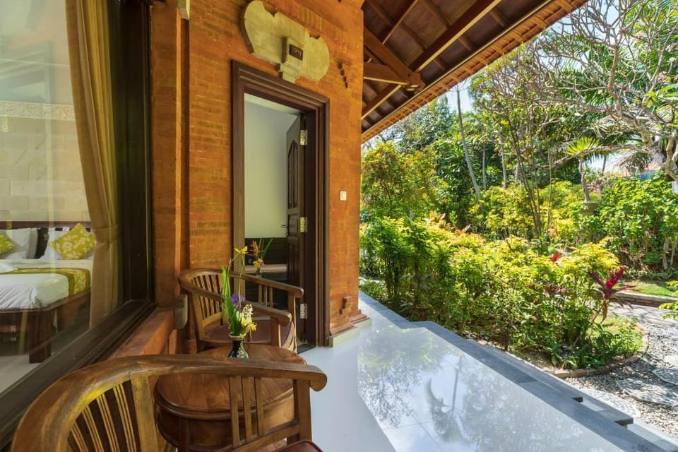 Fantastic Deluxe Room with Pool near Legian Beach Vacation rental in Kuta