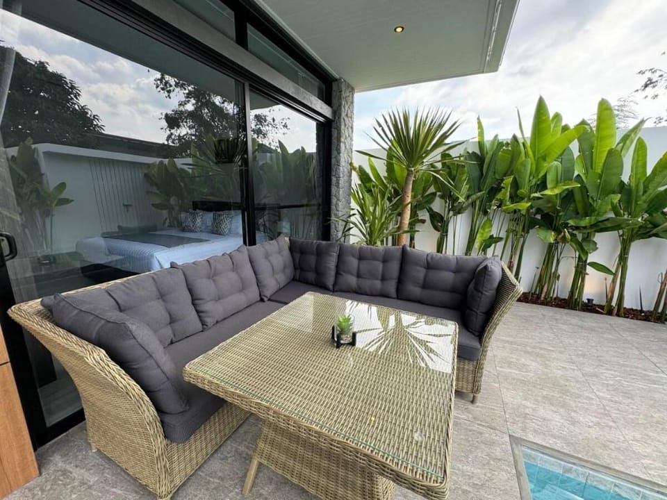 Sweet Luxury Escape Phuket Villa in Rawai