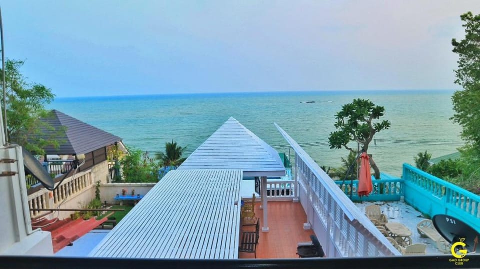 GAO Phala Ocean View Pool Villa Vacation rental in Chon Buri Changwat