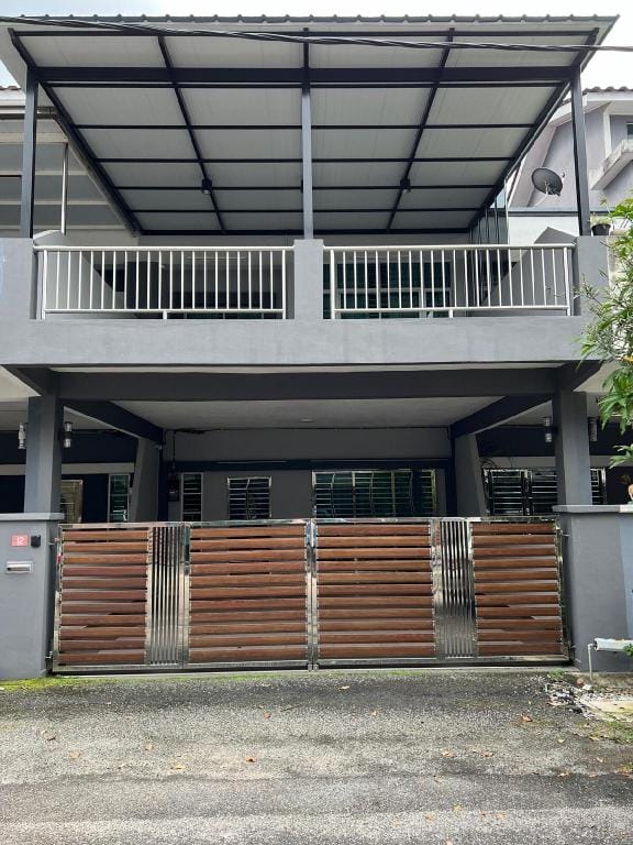 RainVista Homestay in Taiping Vacation rental in Perak