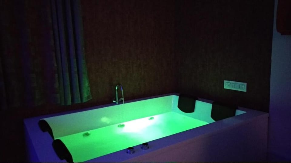 GOGO 5BHK PRIVATE PARTY VILLA Villa in Maharashtra