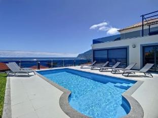 Dream House by Atlantic Holiday Apartment in Madeira District
