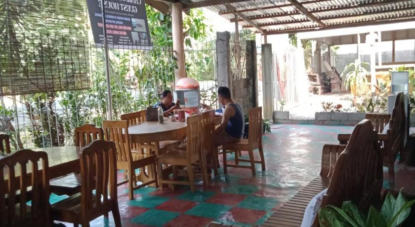 CHARM'S DE ALBIA GUEST HOUSE Hotel in Siquijor