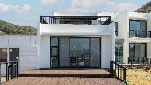 Namhae The Terrace Bed and Breakfast in South Korea