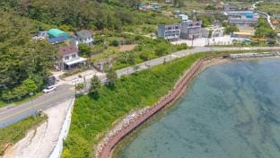 Geoje Youngsu Pension Bed and Breakfast in South Korea