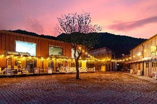 Funny Meongmeong Petkids Pension Bed and Breakfast in Gyeonggi-do