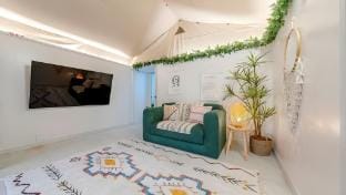 Sugar poolvilla and spa glamping Bed and Breakfast in Gyeonggi-do