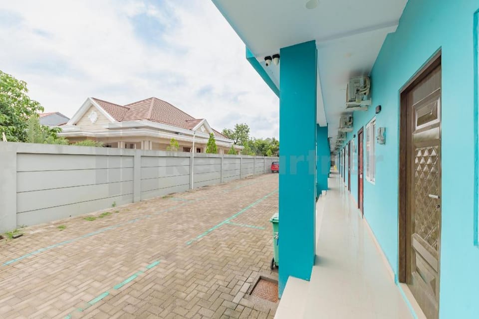 Shiva Home Syariah RedPartner near Alun Alun Tegal Hotel in Indonesia