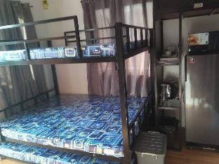 Kua's Pad Batangas Room w/ AC Vacation rental in Calabarzon
