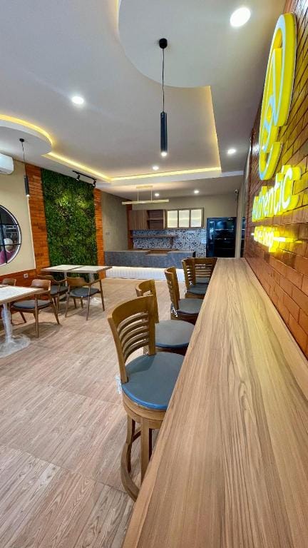 Lucky Hotel Purwodadi Hotel in East Java