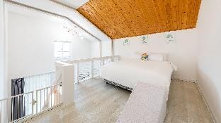 Gapyeong Daengdaengi Dog Pension Silver Bed and Breakfast in Gyeonggi-do