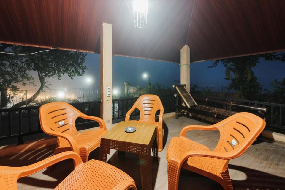 Urbanview Hotel Nerine's Glamping Village Cipanas by RedDoorz Hotel in West Java